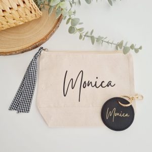 Pack Llavero nombre + neceser con cinta vichy